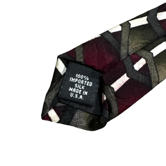 1996 Grateful Dead Wall Of Sound Third Set Tie Red Gray 100% Silk Made in USA - Picture 5 of 9